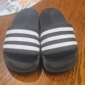 Adidas Kids Black and White Slide Sandals Size 13